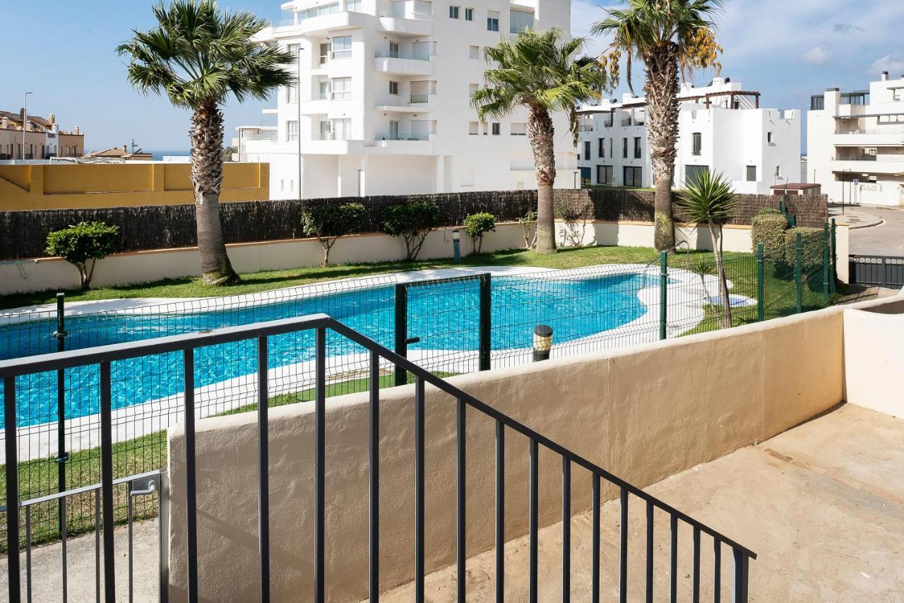Apartment Pool *